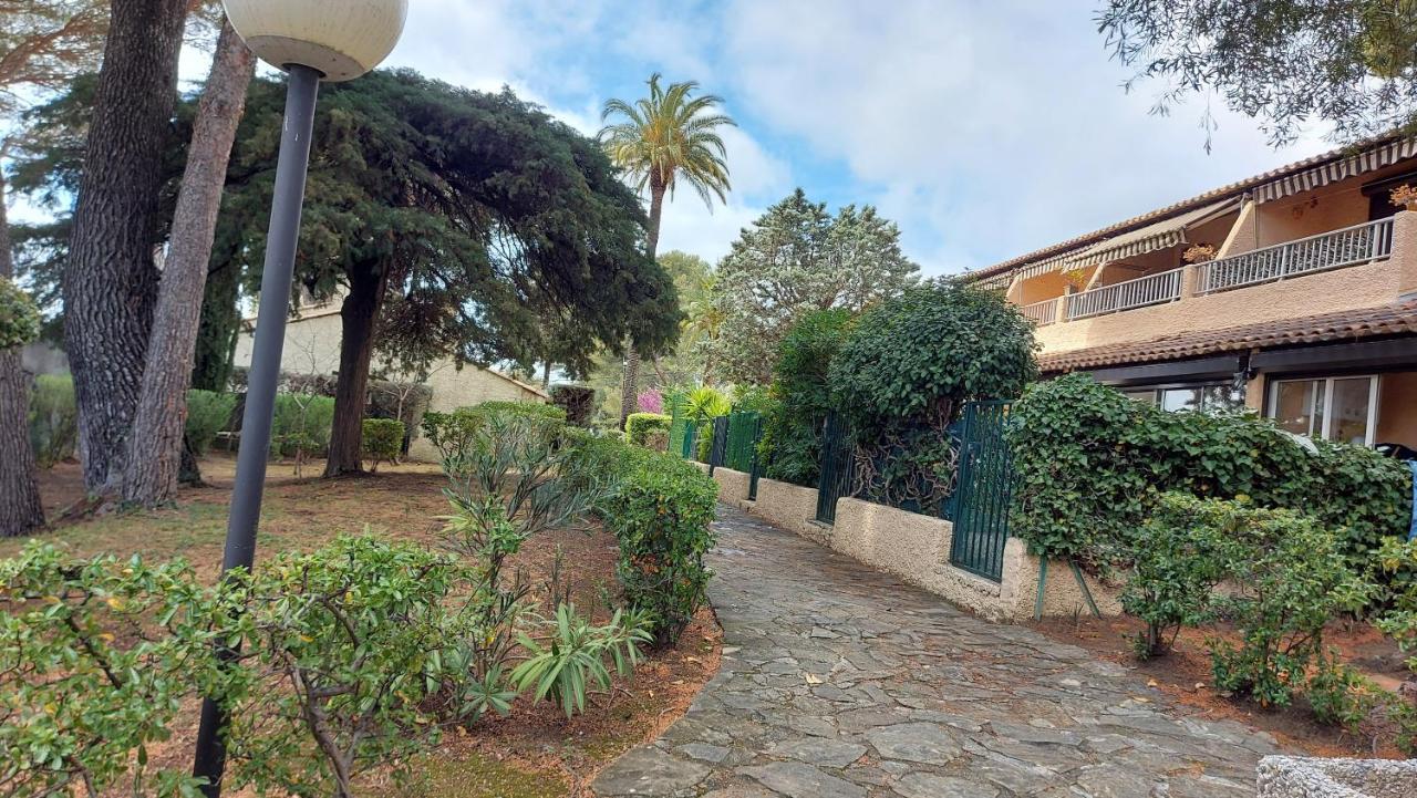 studio Andréa D2 Les Lecques Exterior foto